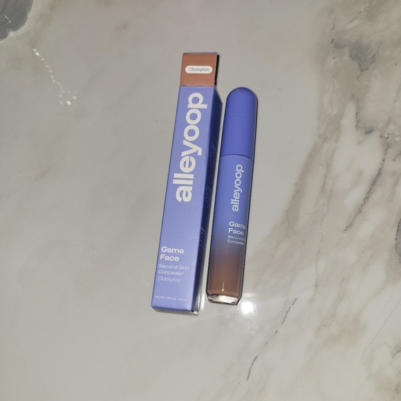 Alleyoop Other - Alleyoop concealer